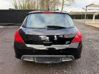 Peugeot 308 1.6HDI picture 16