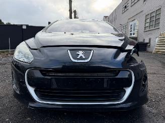Peugeot 308 1.6HDI picture 4