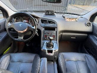 Peugeot 5008 ALLURE picture 27