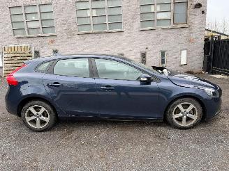  Volvo V-40 V 40 KINETIC 2015/1