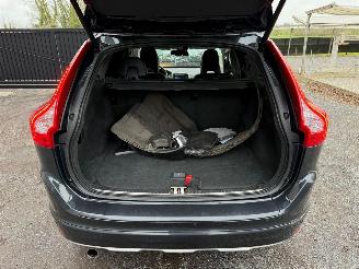 Volvo Xc-60 MOMENTUM picture 16