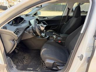 Peugeot 308 II SW STYLE picture 20