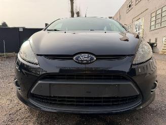 Ford Fiesta TREND picture 4