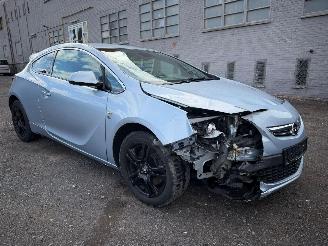 Opel Astra GTC OPC picture 2