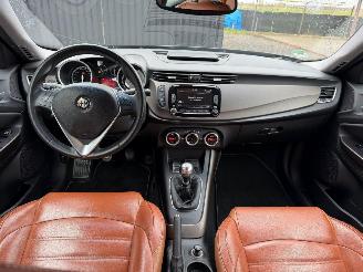 Alfa Romeo Giulietta 1.6 D picture 26