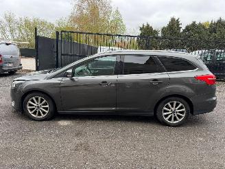 Ford Focus TITANIUM picture 18