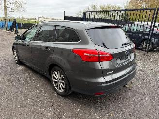 Ford Focus TITANIUM picture 12
