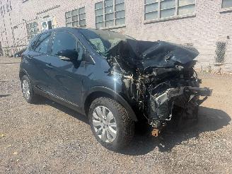 Renault Captur ZEN picture 2