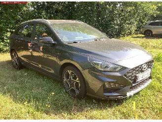 Vaurioauto  passenger cars Hyundai I-30 1.0 2022/6