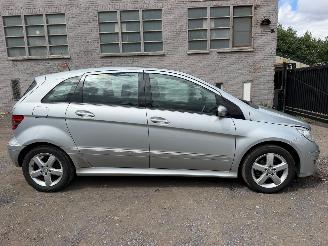 damaged passenger cars Mercedes B-klasse 1.5 2007/8