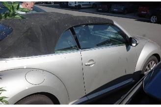 Volkswagen Beetle DESIGN picture 3