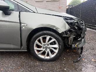 Opel Astra ELEGANCE picture 3