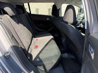 Peugeot 308 II ACTIVE picture 18