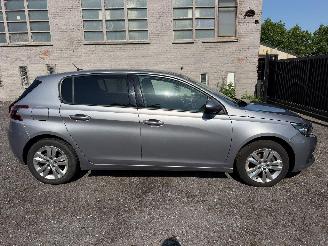 Unfallwagen Peugeot 308 II ACTIVE 2018/3
