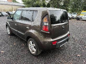 Kia Soul PLUG picture 13