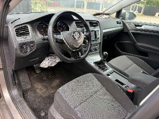 Volkswagen Golf TRENDLINE picture 23