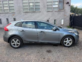 Unfallwagen Volvo V-40 V 40 KINETIC 2016/6