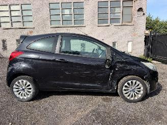 krockskadad bil auto Ford Ka TITANIUM 2010/2
