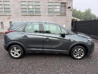damaged passenger cars Opel Crossland X INNOVATI 2018/7