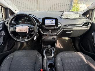 Ford Fiesta TITANIUM picture 25