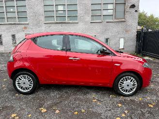 Damaged car Lancia Ypsilon GOLD 2016/7