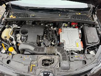 Renault Clio V E-TECH ENGINE picture 6