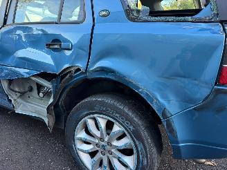 Land Rover Freelander 2 TD4 SE picture 11