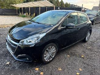 Peugeot 208 1.2 I picture 10