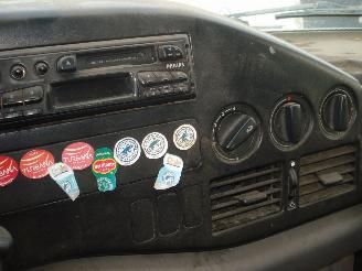 Volkswagen Lt 35 5 CYLINDER 2.5TDI L2-H2 picture 11