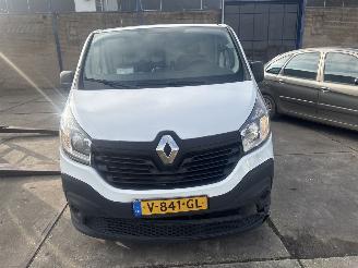 skadebil bedrijf Renault Trafic 1.6 dCi  L2 H1 Comfort Energie  geisoleerd met koeling, 2017/5