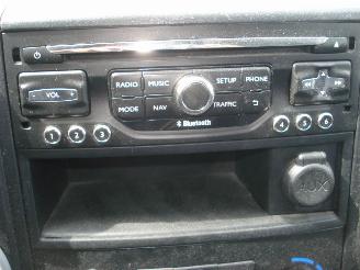 Peugeot Partner LONG  1.6HDI AIRCO-NAVIGATIE picture 12