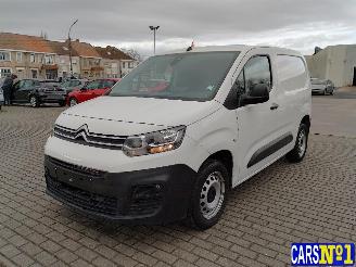 krockskadad bil auto Citroën Berlingo  2022/3