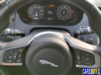 Jaguar E-Pace  picture 15