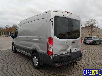Ford Transit  picture 6