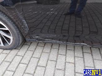 Volkswagen Golf  picture 13