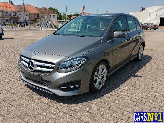 skadebil auto Mercedes B-klasse  2015/5