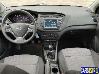Hyundai I-20  picture 11