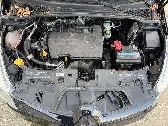 Renault Clio 1.2 picture 12