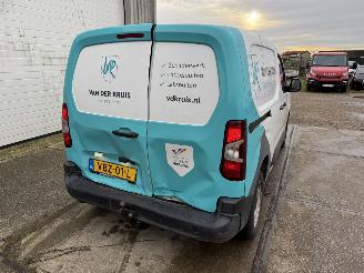 Peugeot Partner 1.6 BlueHDI Premium 100PK picture 3