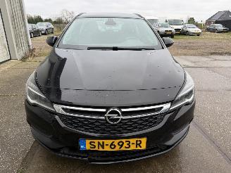 Opel Astra 1.0 Online Edition picture 8