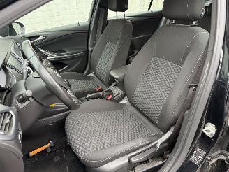 Opel Astra 1.0 Online Edition picture 24