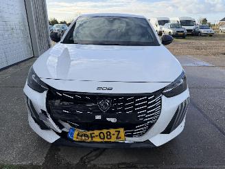 Peugeot e-208 EV GT Avant 51 kWh picture 8