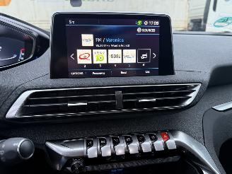 Peugeot 3008 1.2 PureTech  Blue Lease Premium picture 17