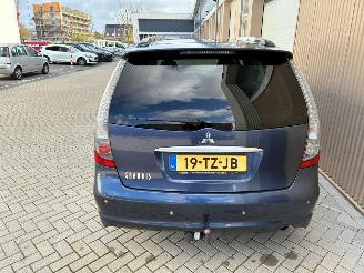 Mitsubishi Grandis 2.4-16V InSport 7-Persoons picture 5