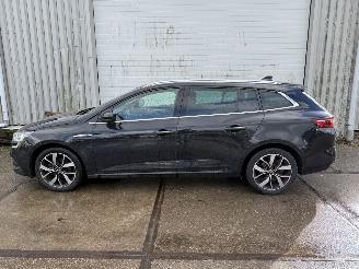 Renault Mégane Estate 1.2 TCe Bose picture 2