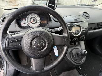 Mazda 2 1.3 TS picture 19
