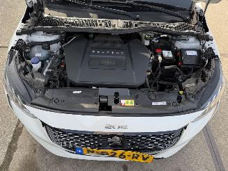 Peugeot e-208 GT Pack 50 kWh picture 12