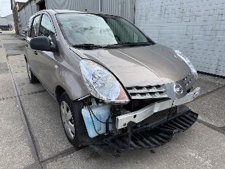 Schadeauto Nissan Note 1.6 Automaat 2007/10
