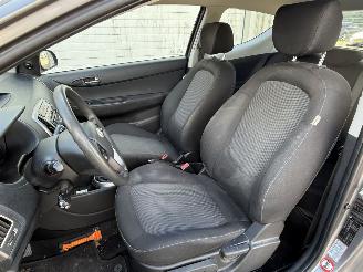 Hyundai I-20 1.2i First Edition Airco picture 21
