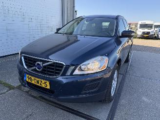 krockskadad bil auto Volvo Xc-60 2.0 T5 Kinetic 2012/3